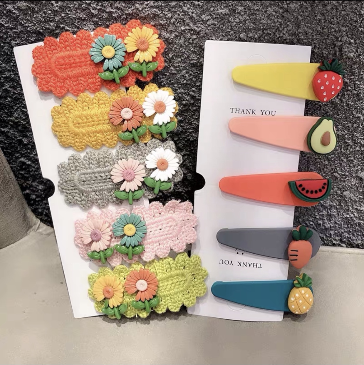 Little girl's hair clip cute BB clip Little girl's hair clip fringe clip won't hurt her hair thumbnail