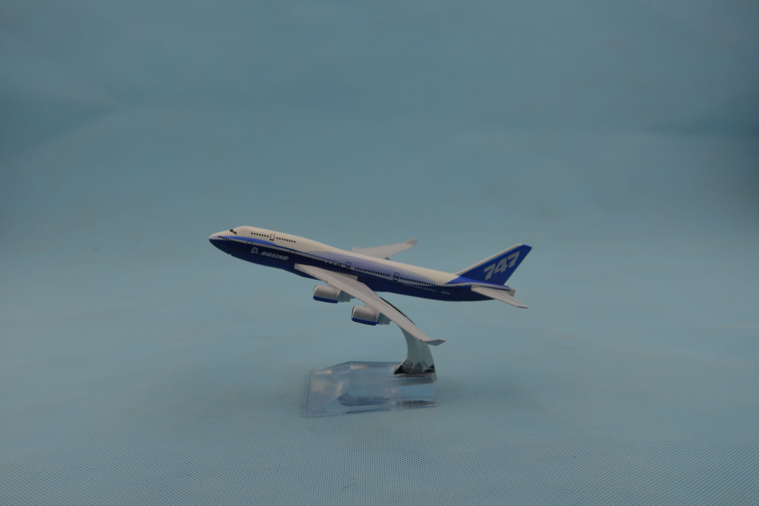 Metal aircraft model (Boeing B747-400 prototype) aircraft model alloy aircraft model
