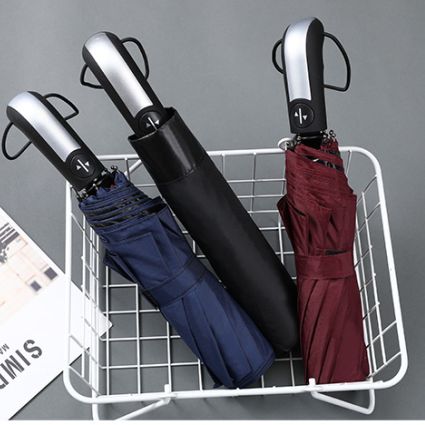 Self-Opening And Triple-Folding Umbrella