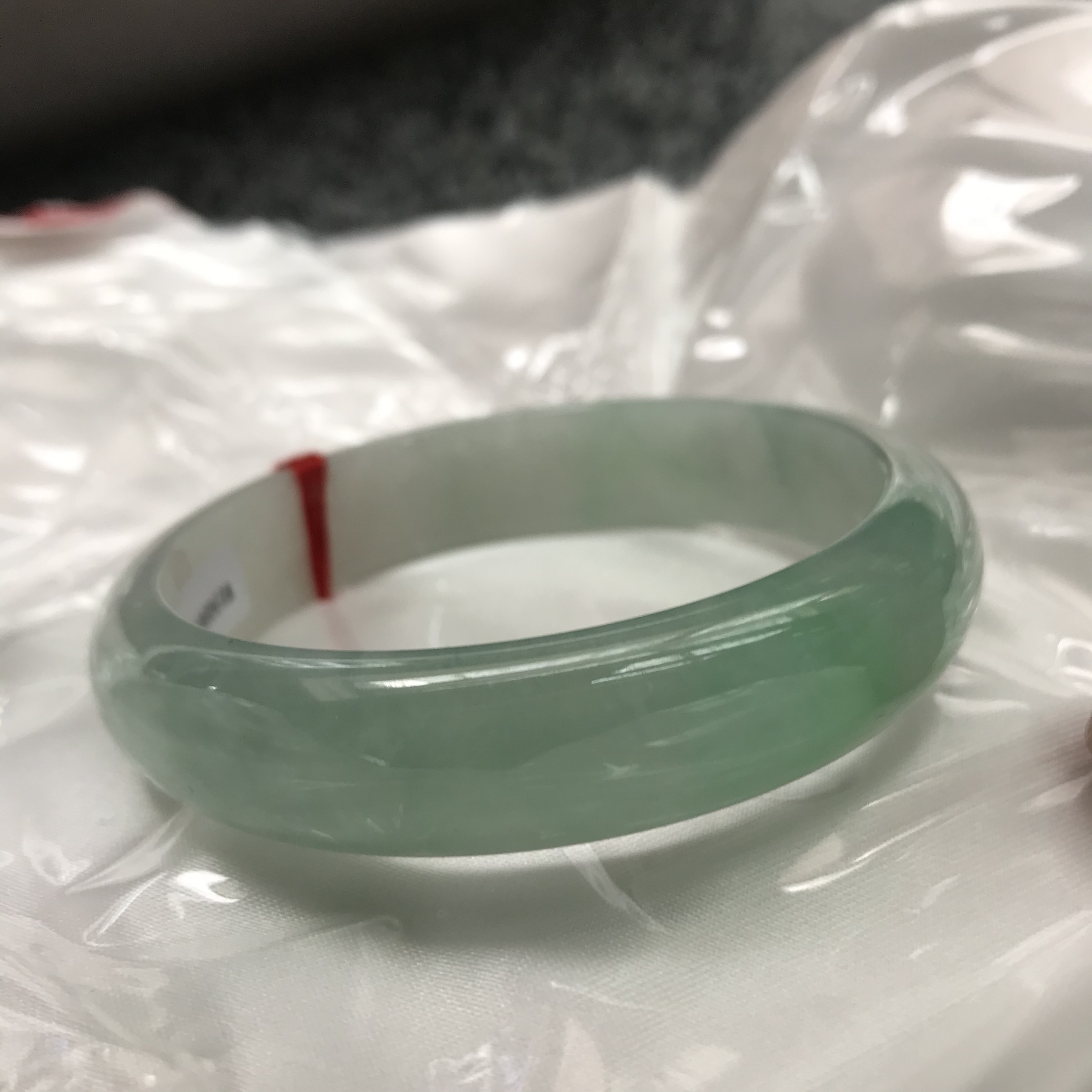 Jade A-grade bracelet Item Picture