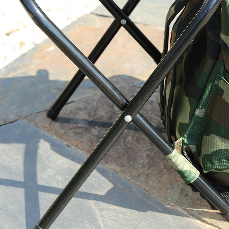 Camouflage cross-strap bag stool detail image 2