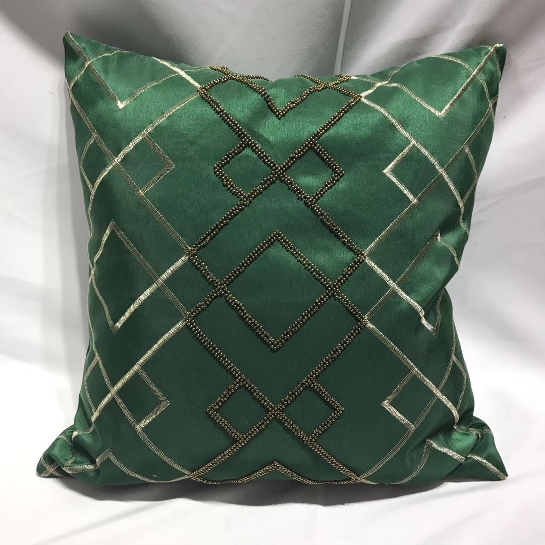 Throw pillows with core beads thumbnail