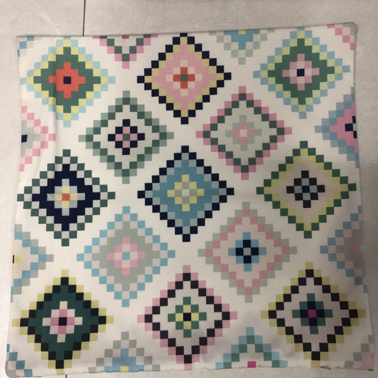 Square pillow thumbnail
