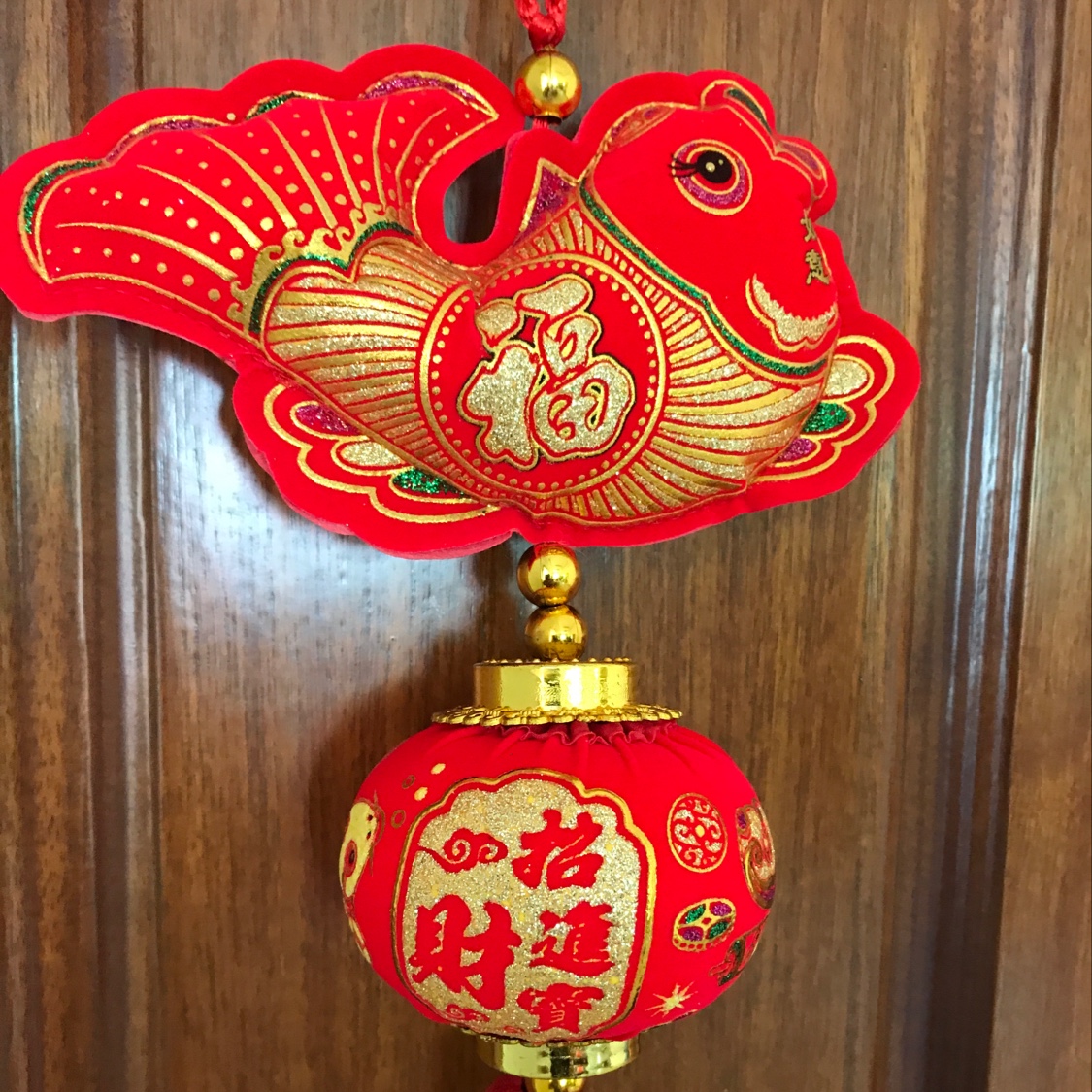 弯鱼灯笼串细节图