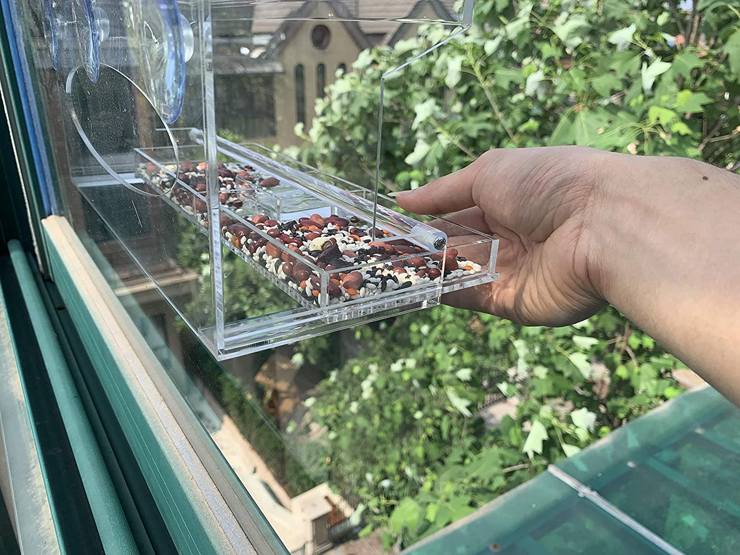 Cross-Border Explosive Bird Feeder Acrylic Transparent Outdoor Window Bird Feeder Custom Wholesale Sucker Bird Cage undefined