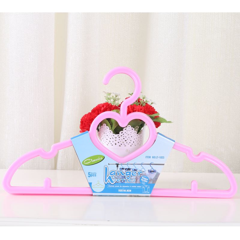 Yiwu good goods household plastic coat hanger bow non-slip coat hanger household LT-1023-1006/36028