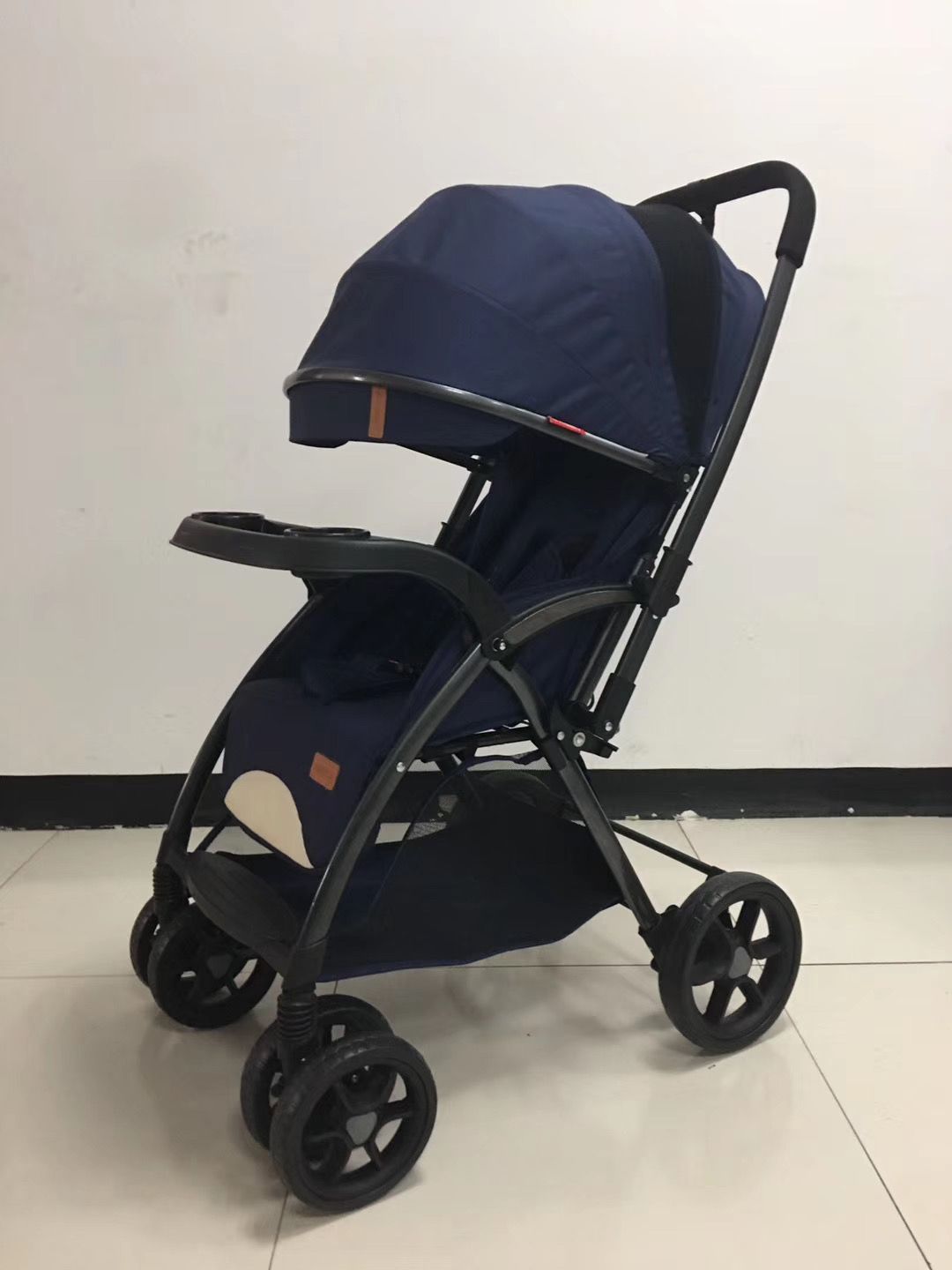 Baby stroller Z6H, portable folding children's stroller, shock-absorbing four-wheel stroller for newborns