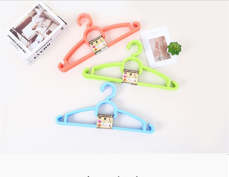 旭峰 品牌厂直销实心塑料衣架多用途晾挂成人宽衣架女士服装围巾加厚晾晒架详情图3