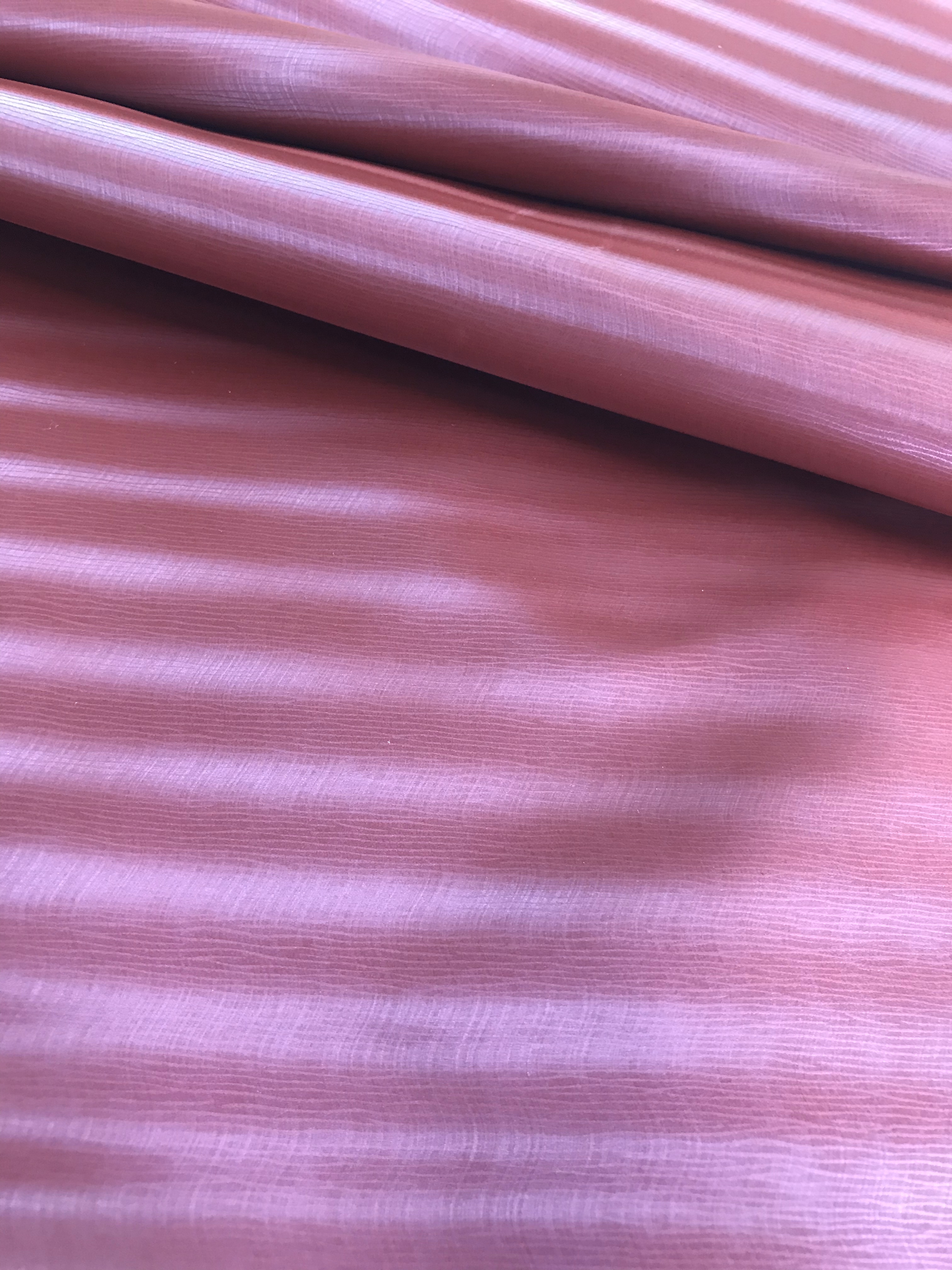 工厂直销半PU人造革渐变双色1.0厚套色直条纹箱包皮具鞋子服裝帽子相册工艺品等详情图7