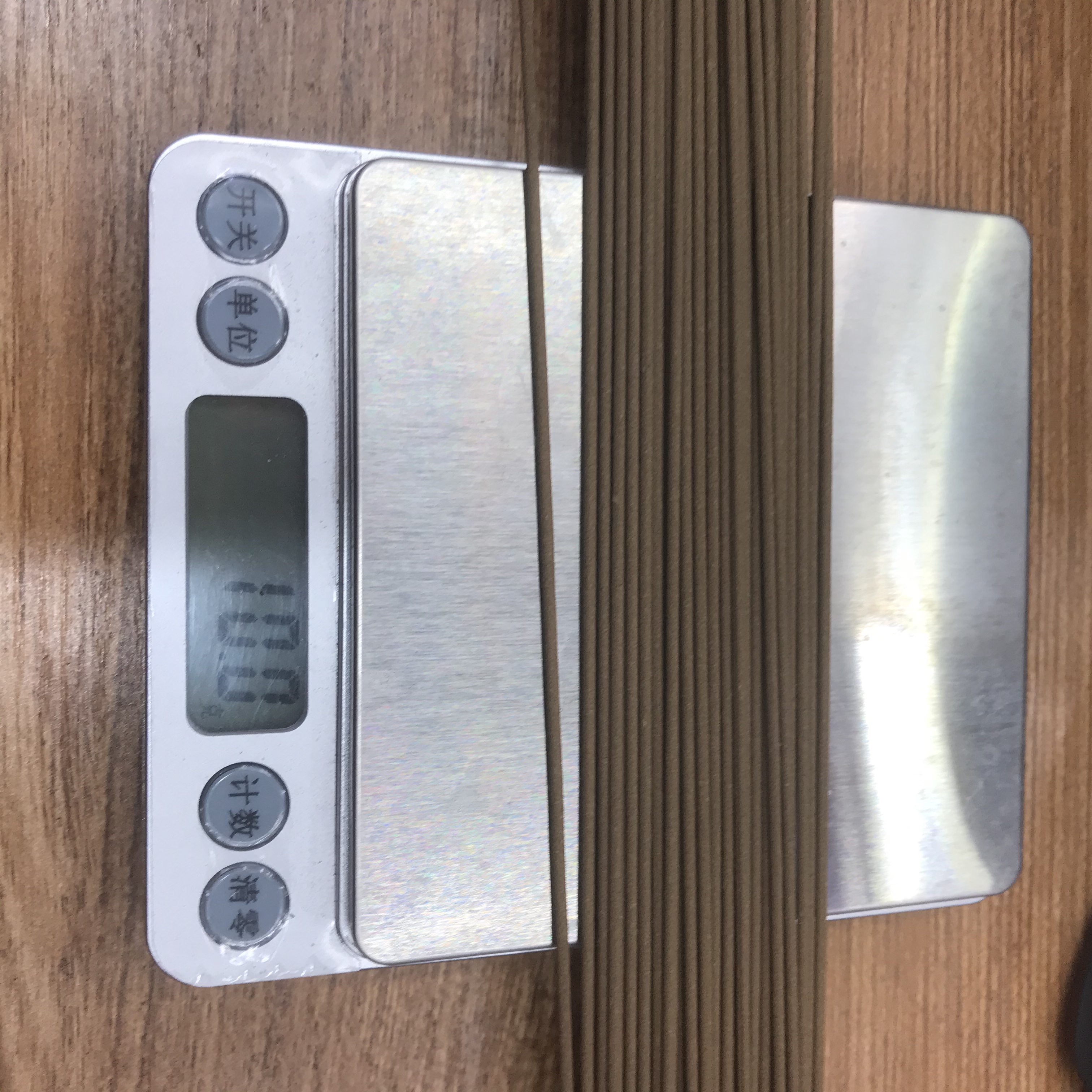 21 cm red soil Fusen red soil agarwood, 10 grams, approximately 36 sticks, tea room Zen incense Application Scenario