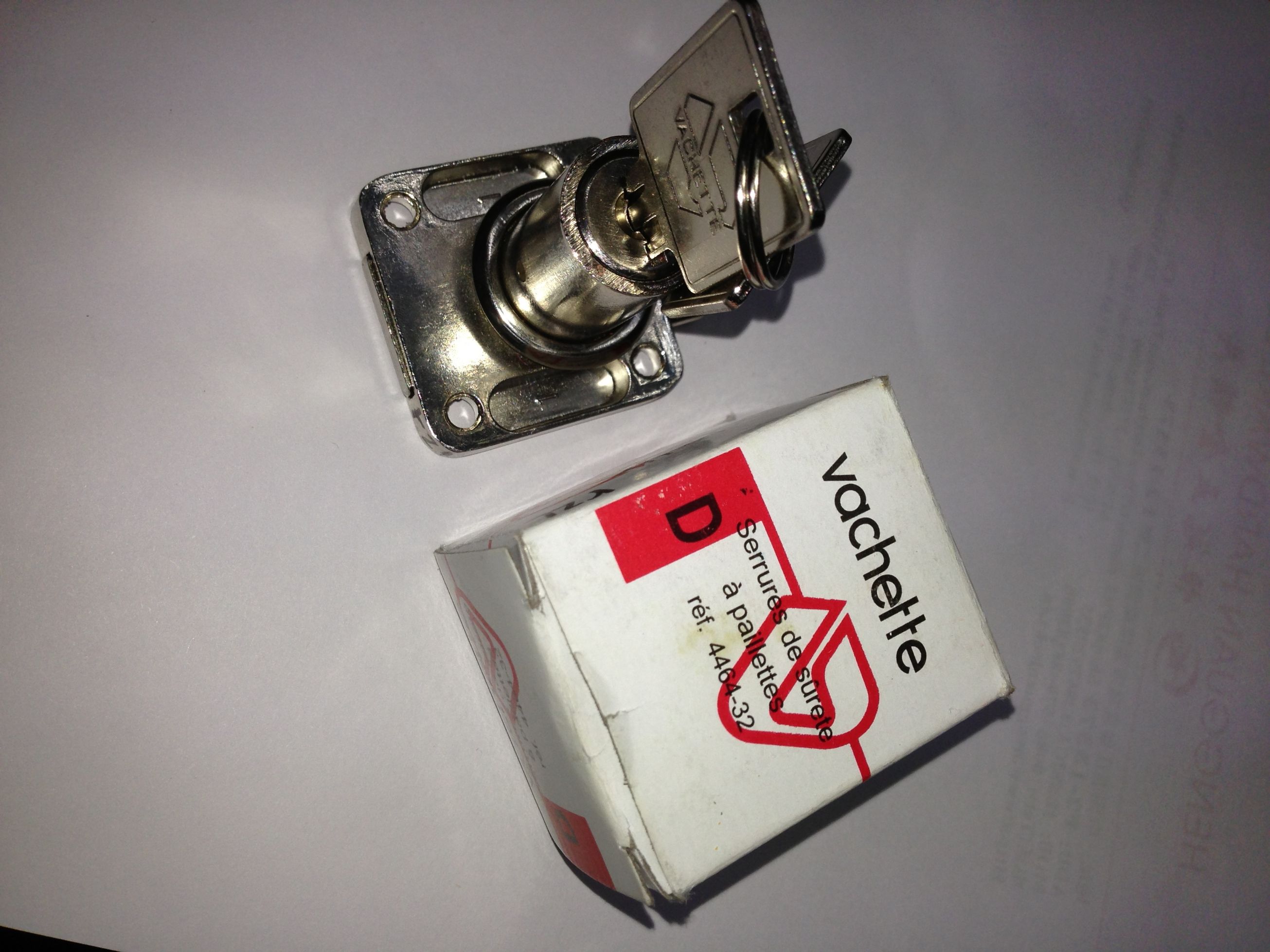 4464 drawer locks thumbnail