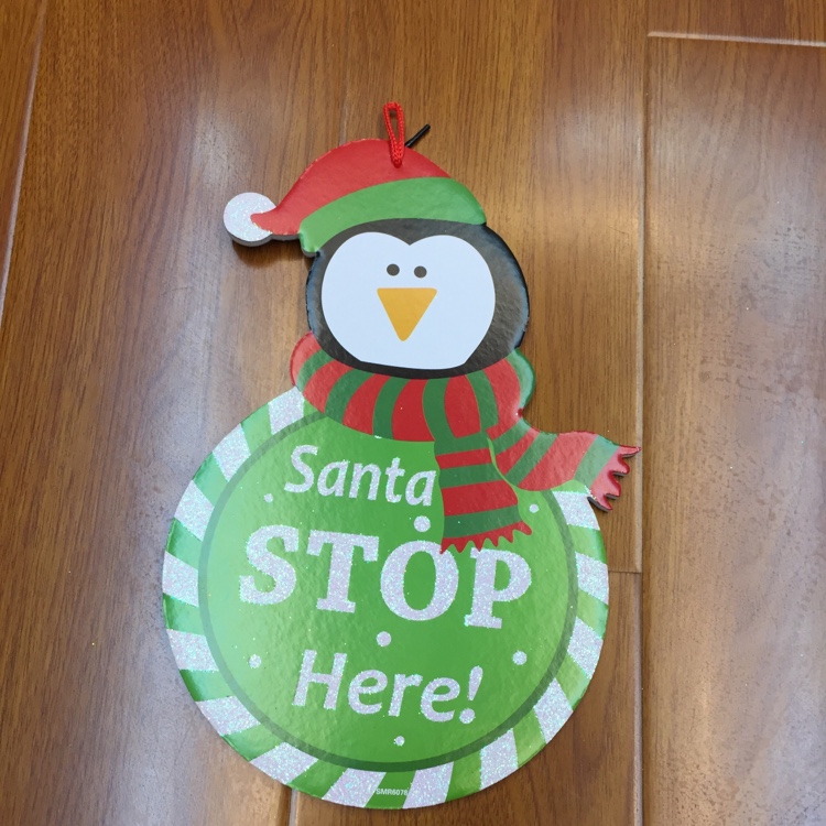 Factory direct sale and wholesale of Christmas decoration cartoon version Christmas hat penguin crystal powder Christmas pendants details Picture