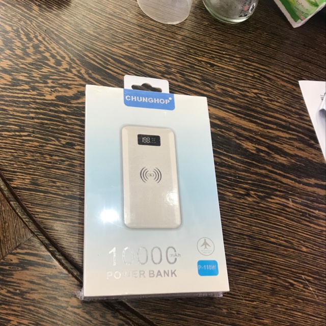 无线充电宝详情图1