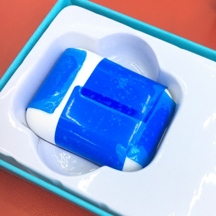 Wireless Bluetooth headphones