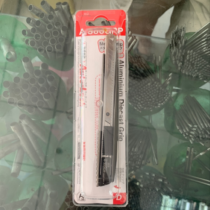 厂家直销热销新款大量现货进口小刀架