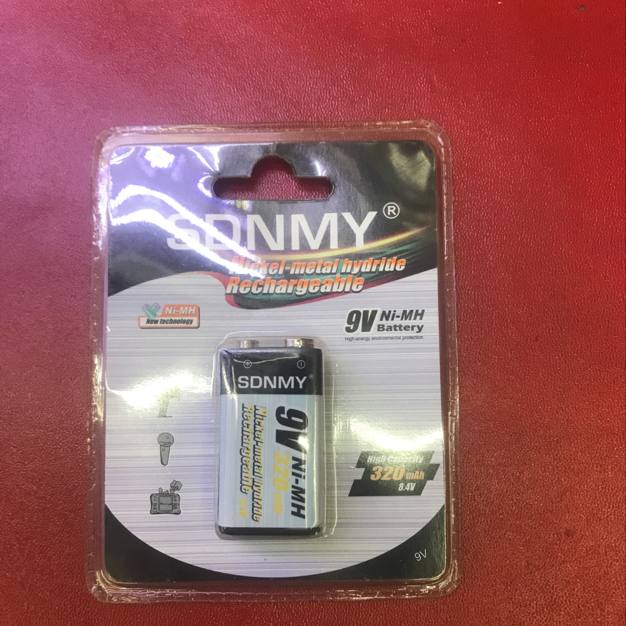 SDNMY 9V吸卡充电电池，。一件200个，一盒10个。方形，容量320毫安。产品图