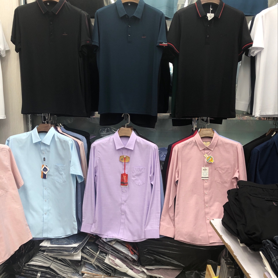 Simple mainstream men's clothing describe pic - 1