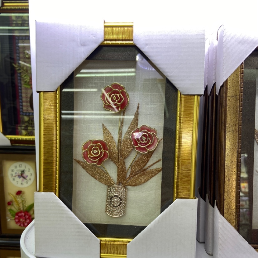 Electroplated three-dimensional retro painting