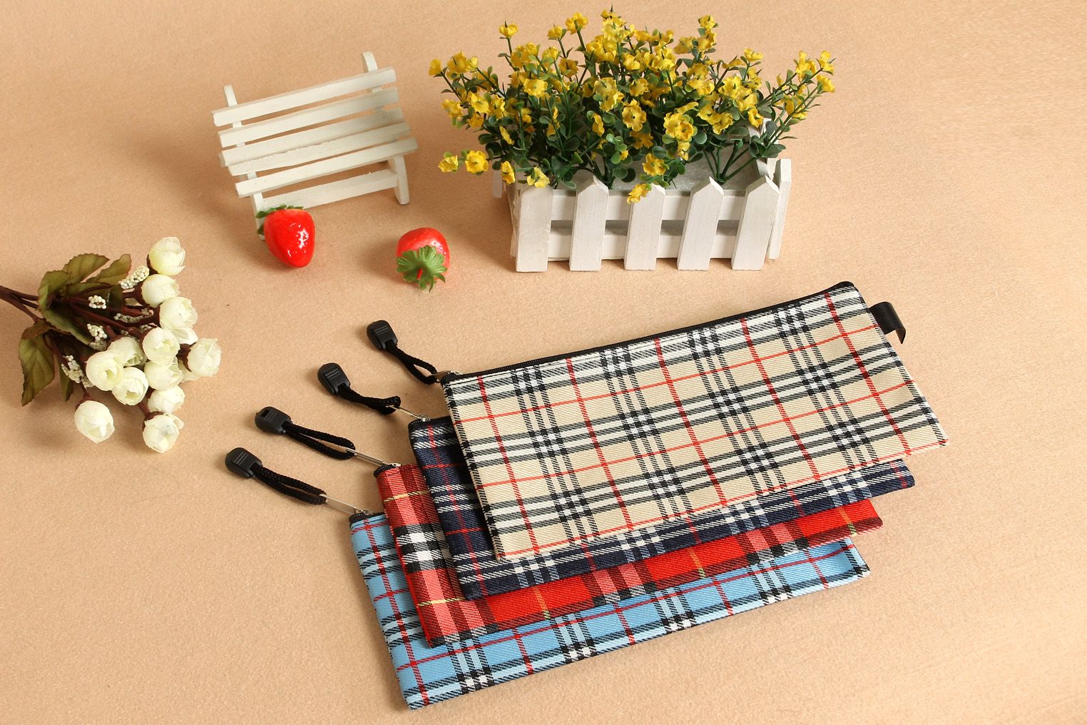 B6 check ticket zipper bag