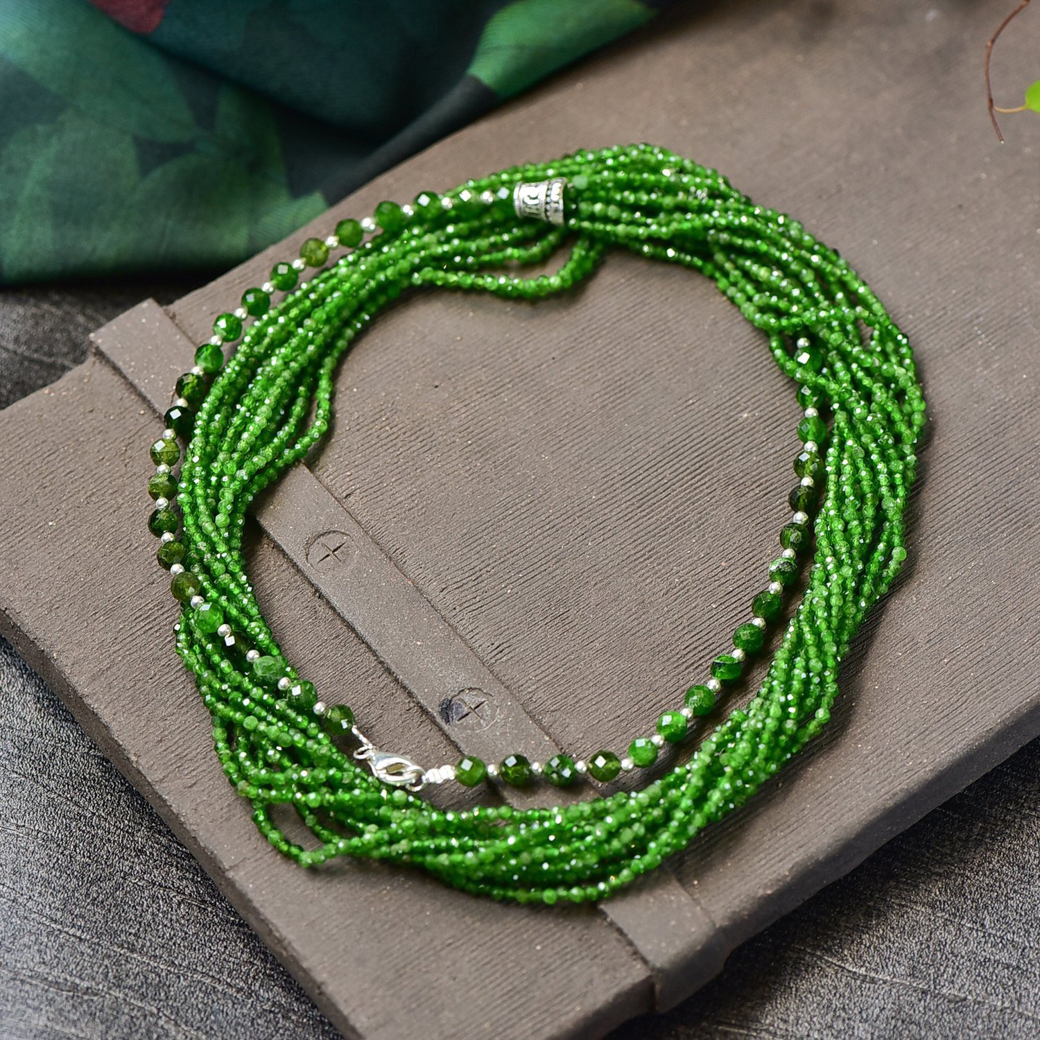 天然切面透辉石项链 进口珠宝项链  进口商品详情图6