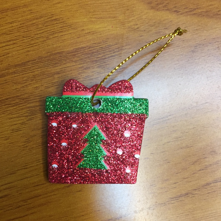 The manufacturer wholesals a variety of mixed Christmas tree foam pendant gift boxes, decorative pendants and Christmas embellishments details Picture