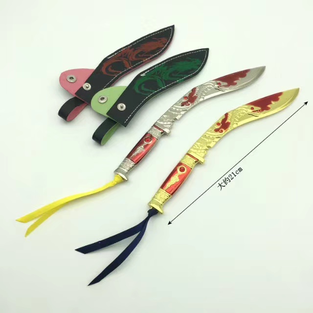 Factory direct sales of exquisite alloy 21-centimeter leather sheath knives, uncut crossing weapons, keychains, pendants and ornaments details Picture