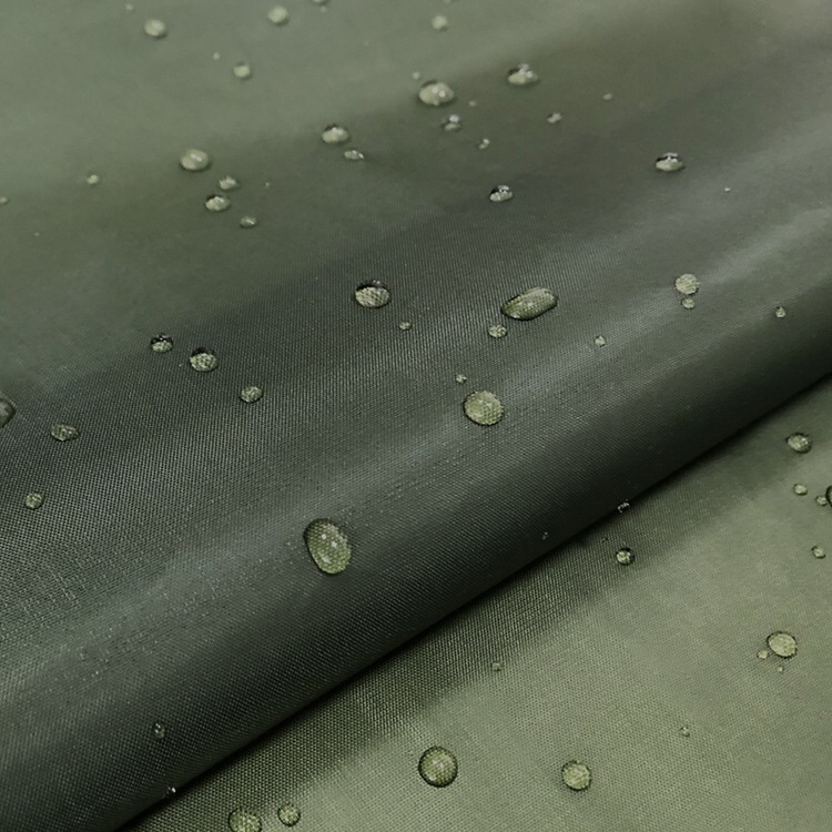 Factory direct sales of waterproof fabric, coated waterproof fabric, kite fabric, waterproof polyester polyester taffeta umbrella fabric, tent fabric Item Picture