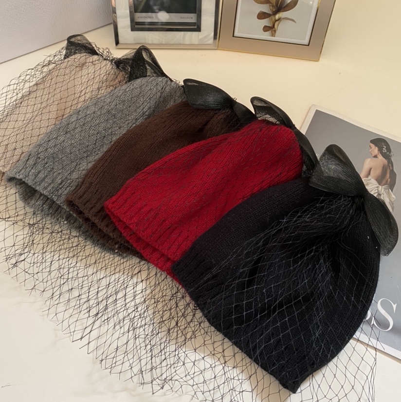 Mesh knitted hat classic new explosive fashion trend sunshade hat multi-color option thumbnail