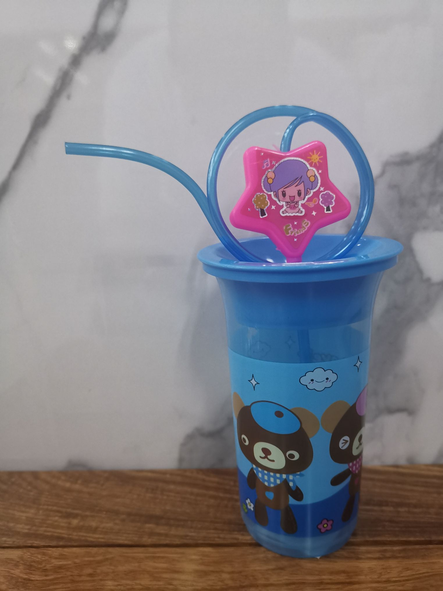 Foreign trade children's water bottle children's kettle The owner recommends children's cup cartoon water bottle full figure