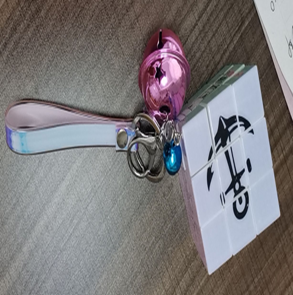 Yiwu Selection 8055LK+-L-1 Rubik's Cube pendant with bell lobster clasp /2638 full figure