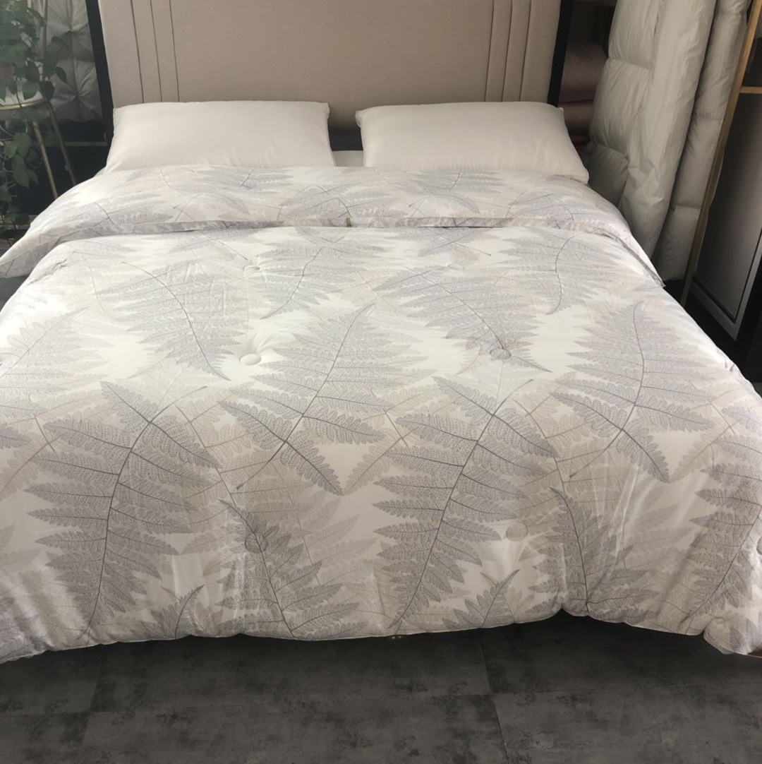 Magic Velvet Winter Quilt