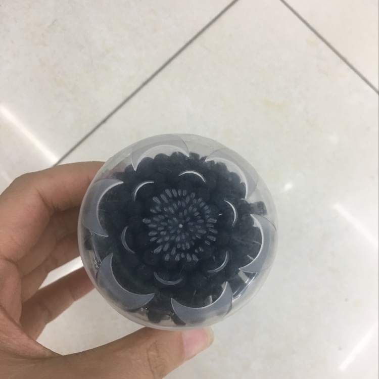 100 green cotton swabs with flower cover and black paper stick full figure