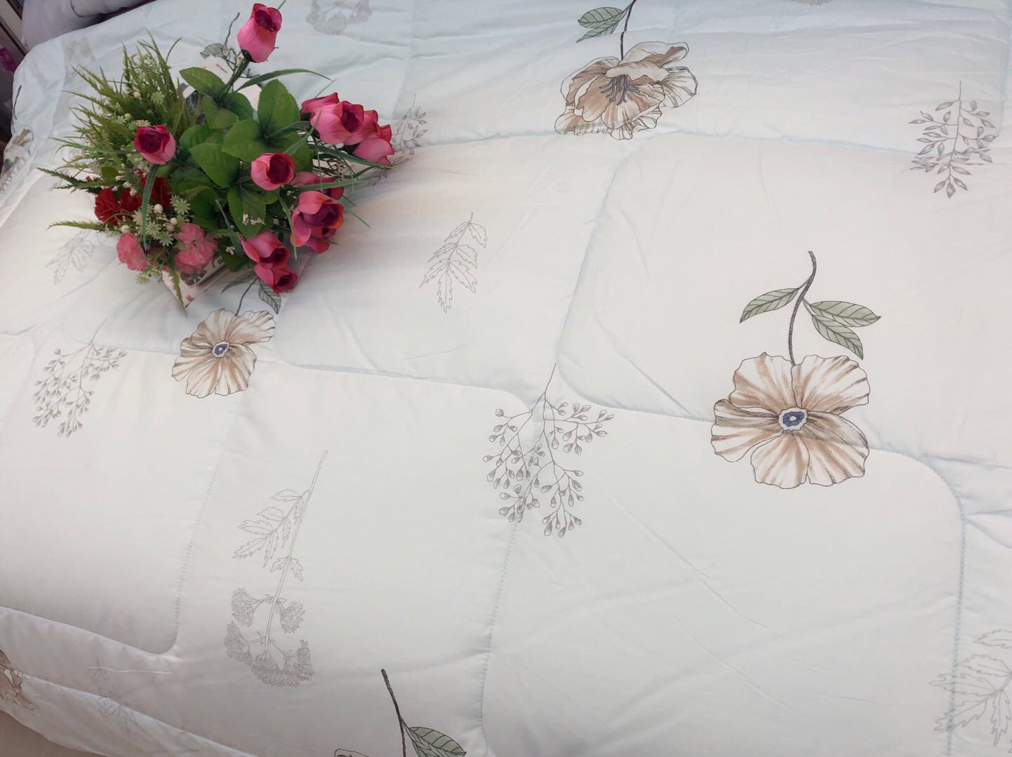 High Density Cotton Silkworm Pupa Spring And Autumn Quilt undefined