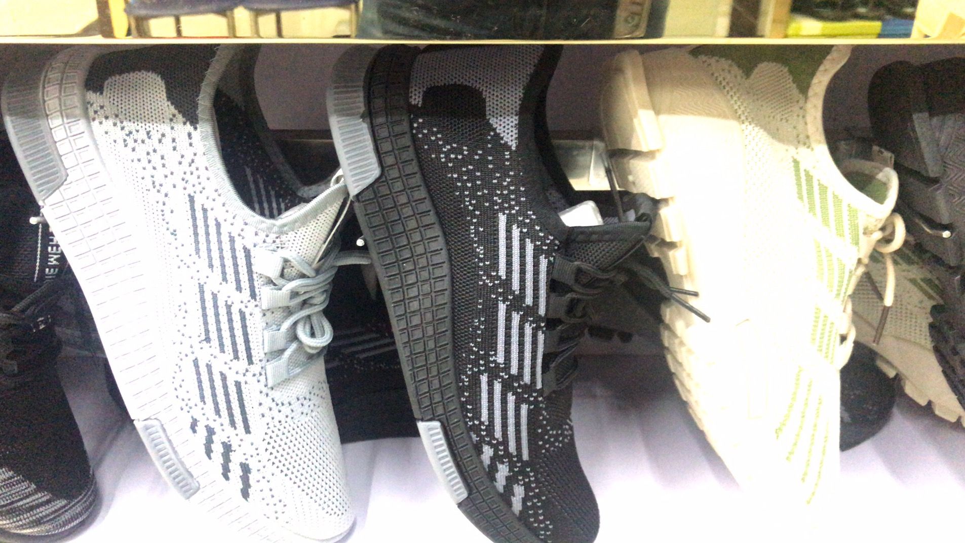 2020 new breathable leisure sports shoes wholesale 3