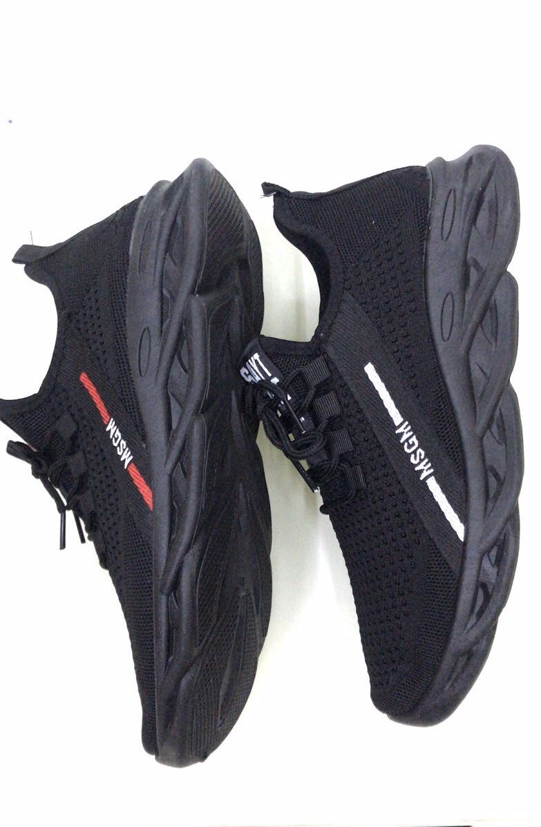 Trade wholesale of leisure and light sports shoes for running shoes 1