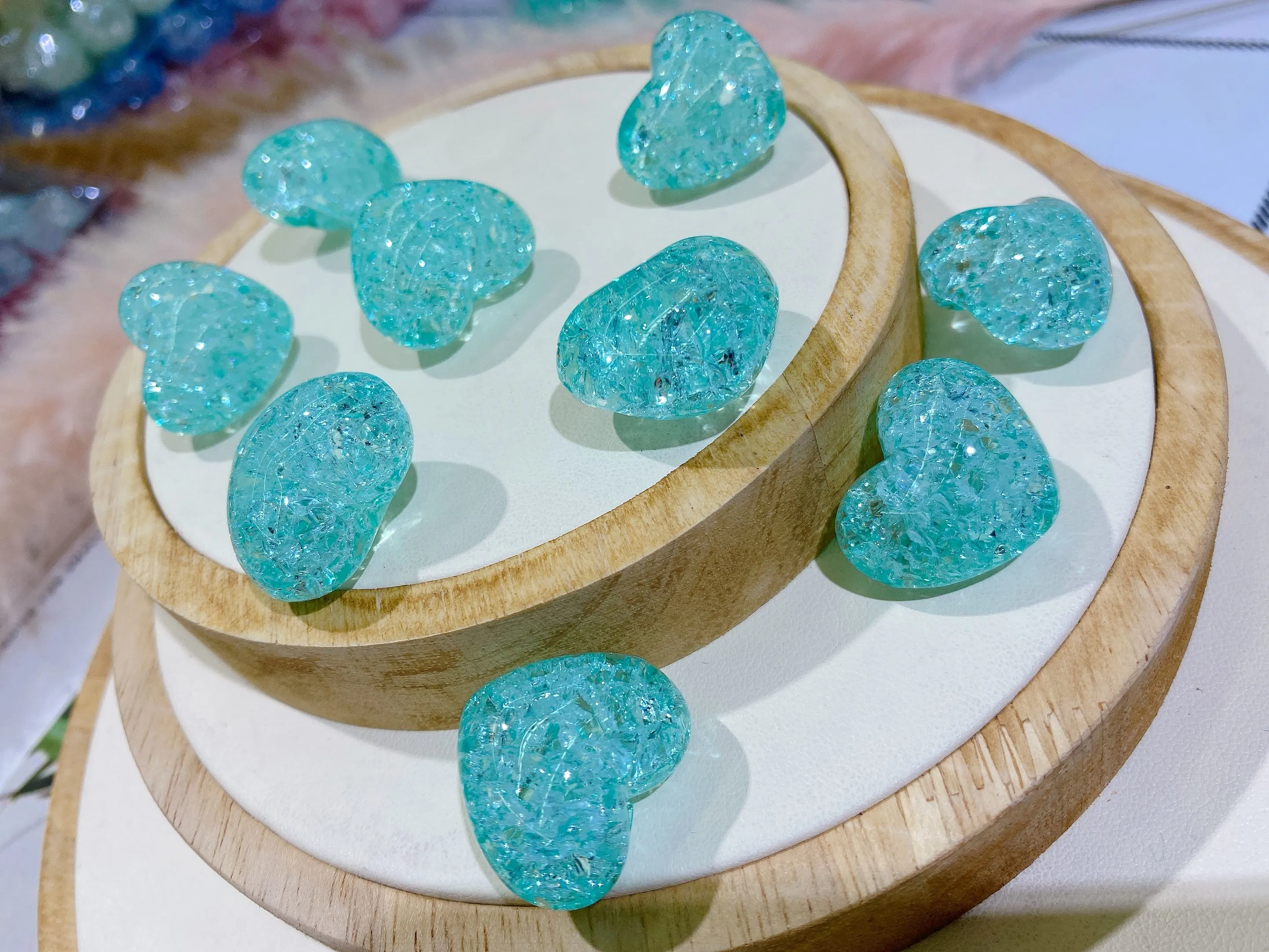 Acrylic straight-hole heart-shaped floral hair tie accessory head detail image 5