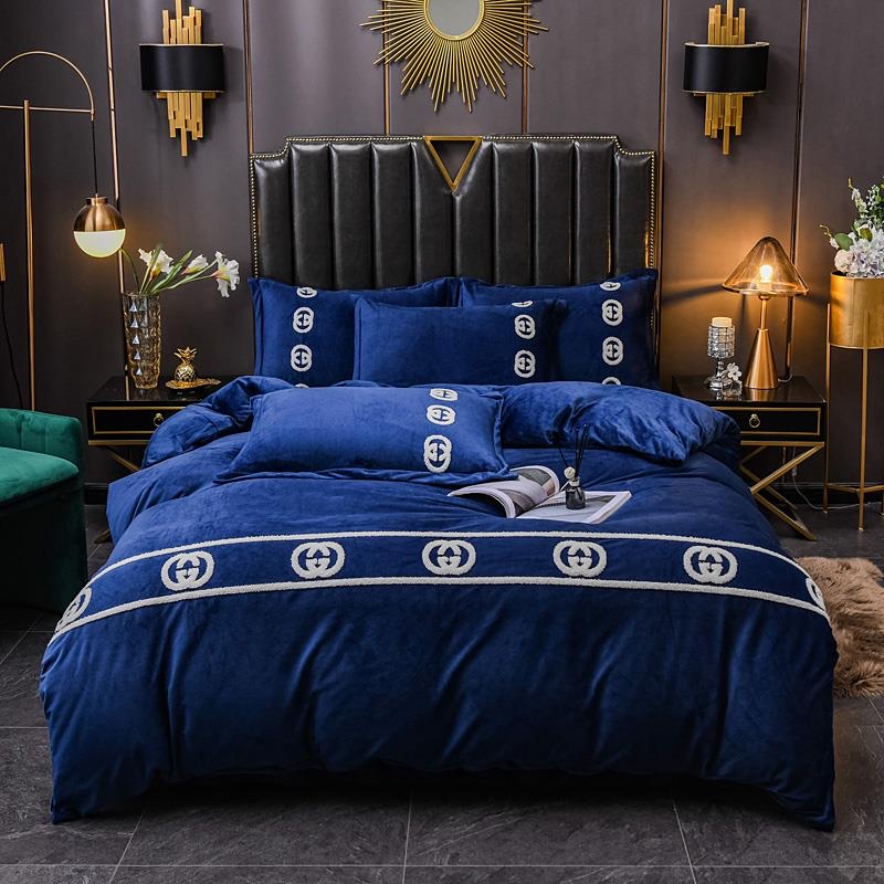 Four-piece towel embroidered baby plush set undefined