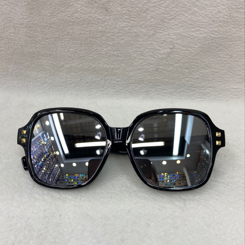 Fashion sunglasses