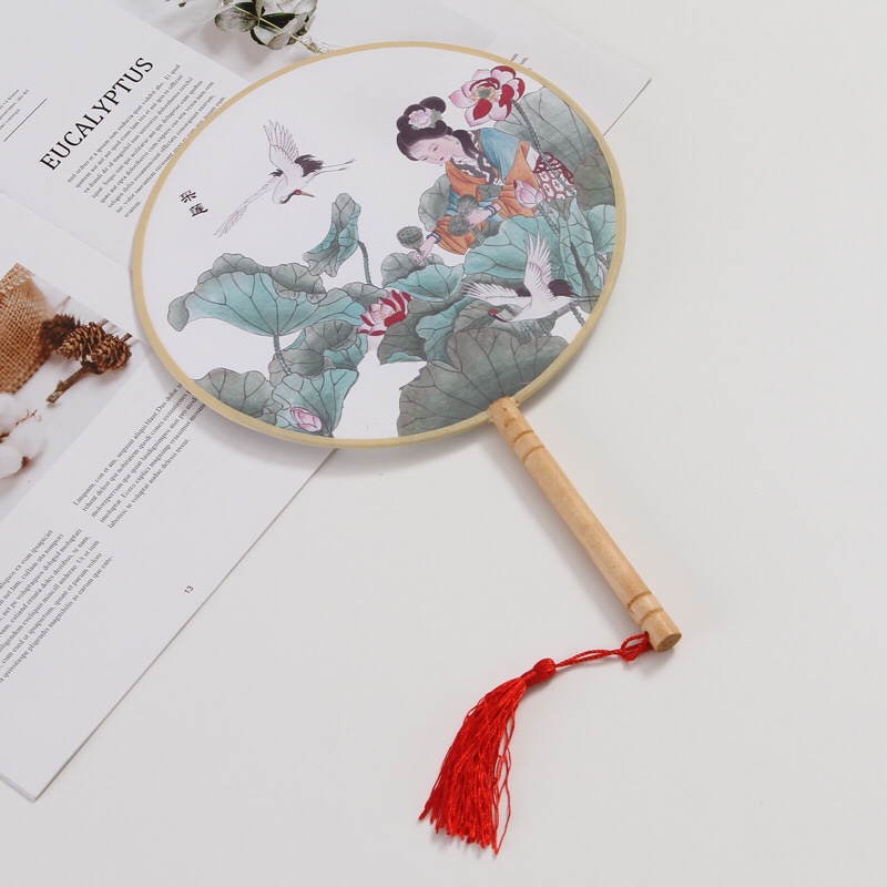 团扇白底实物图
