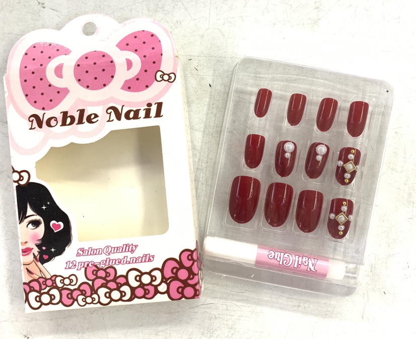 3D wine red pearl nails