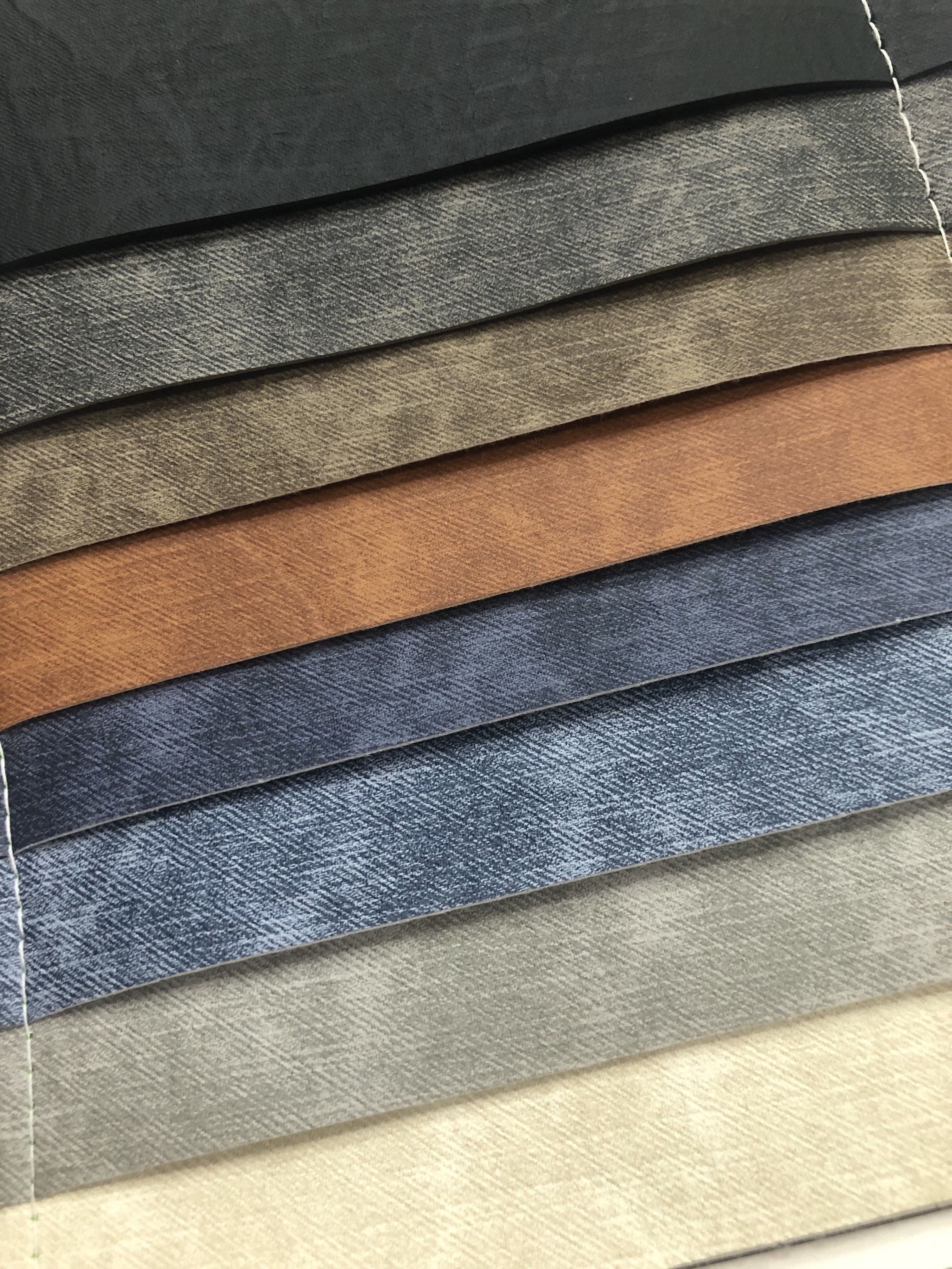 泼墨牛仔 厂家直销热销新款PVC皮革大量现货高中低档箱包沙发细节图