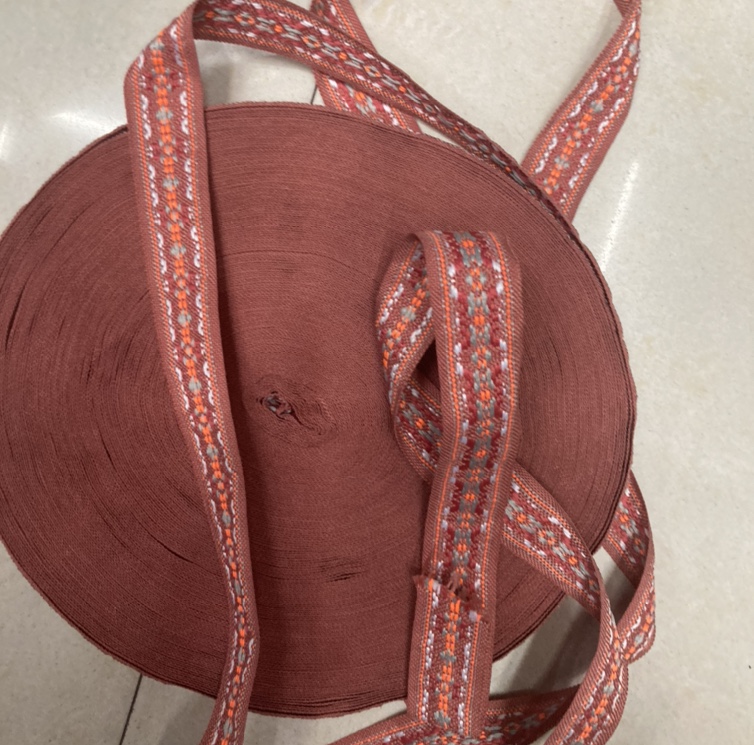 粉色花带粉色花带厂家直销服装辅料粉色花带各色织带