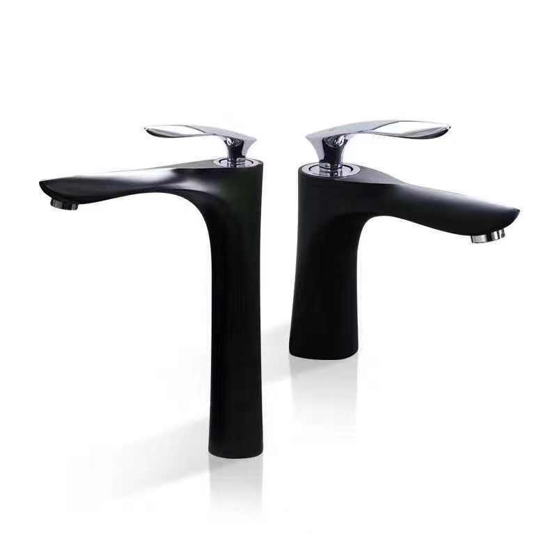 Bathroom faucet Item Picture