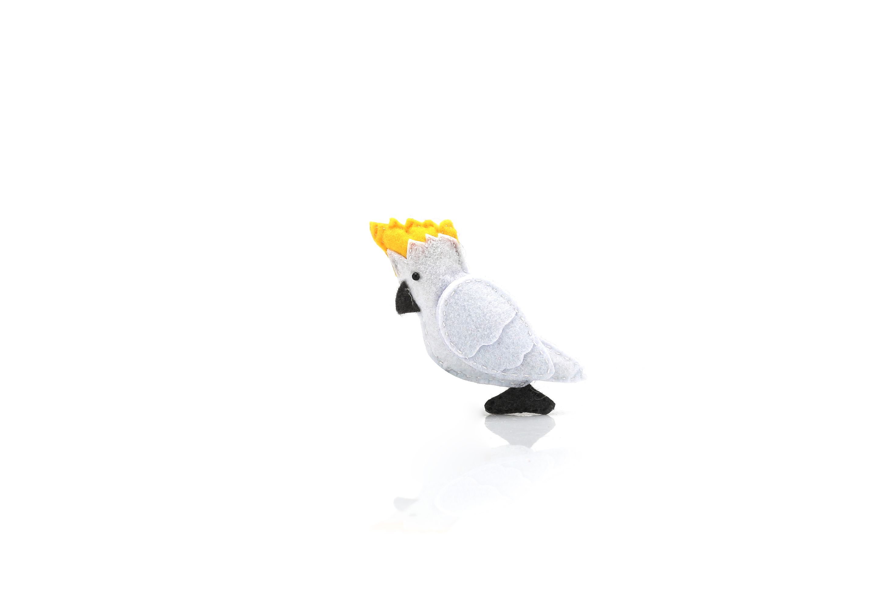 The cat wool felt toy includes a catnip bird style Specification image