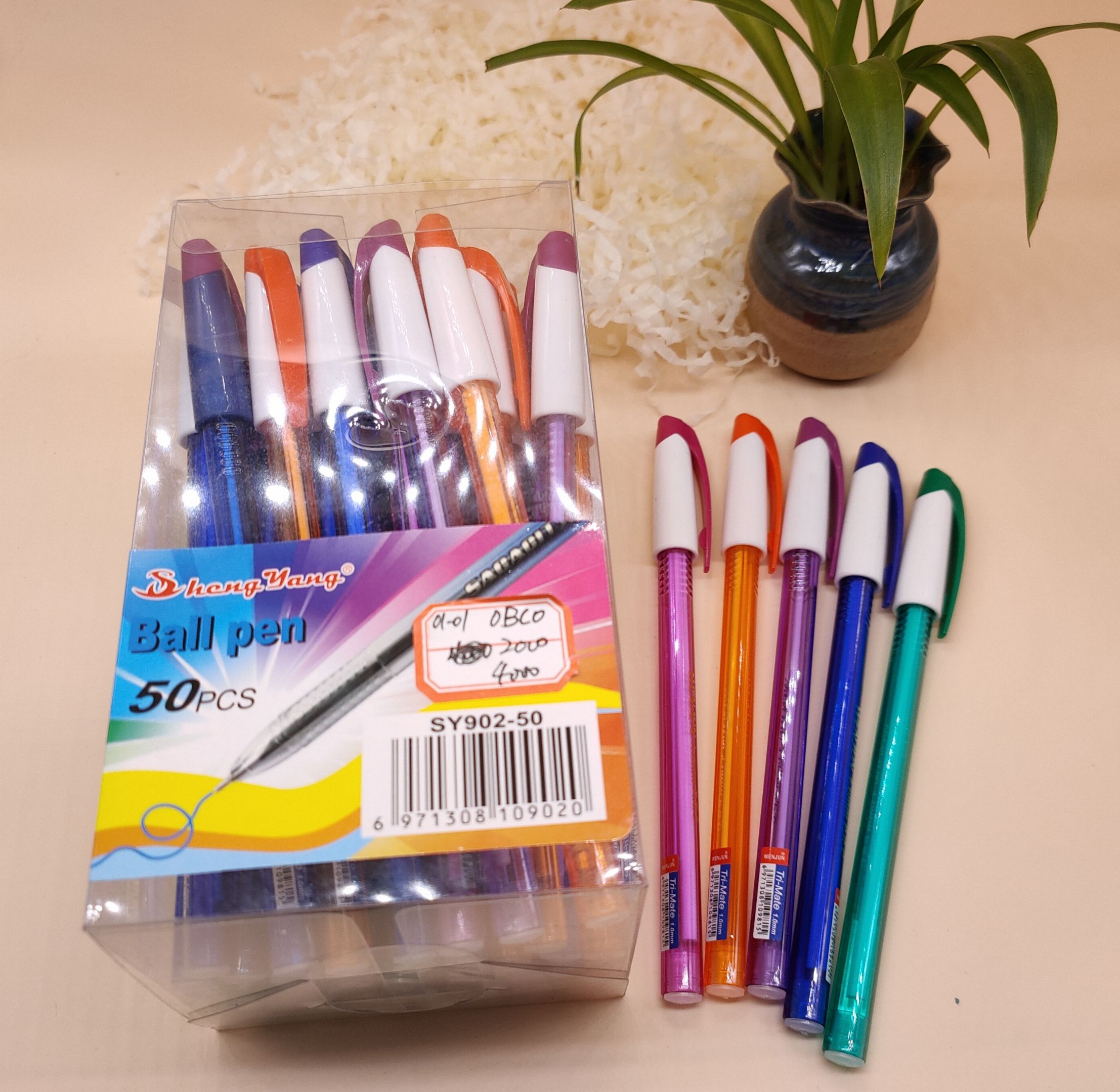 Small fresh ink pen for students special atomic pen 0.5mm bullet head full figure