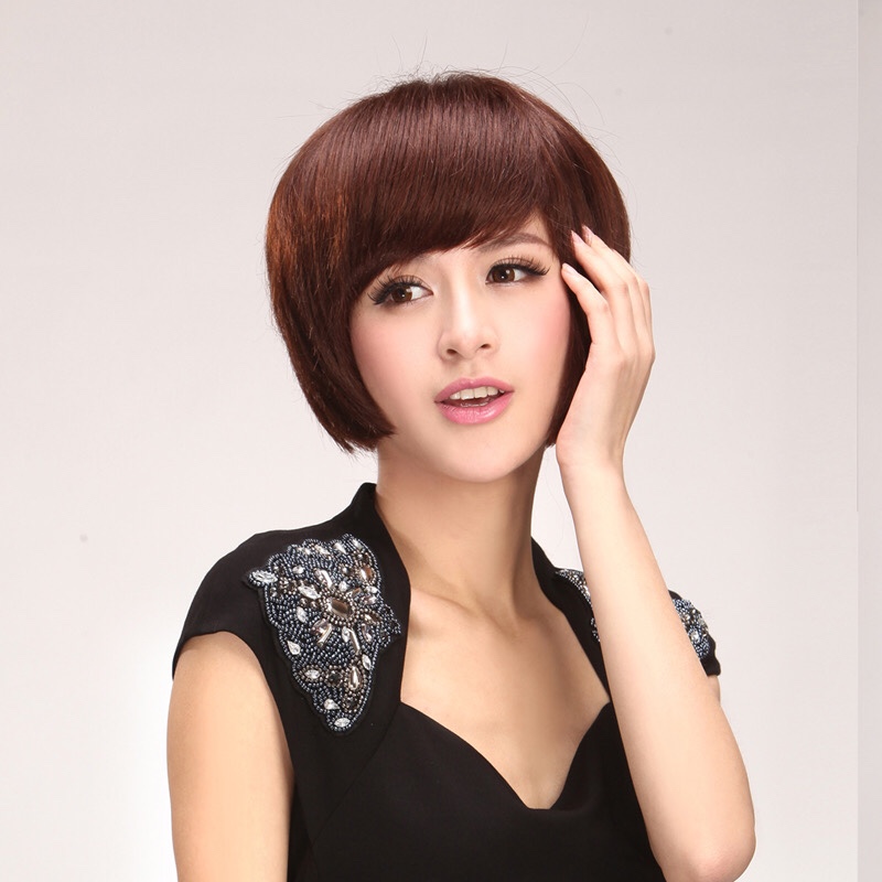Fashionable long straight hair Specification image