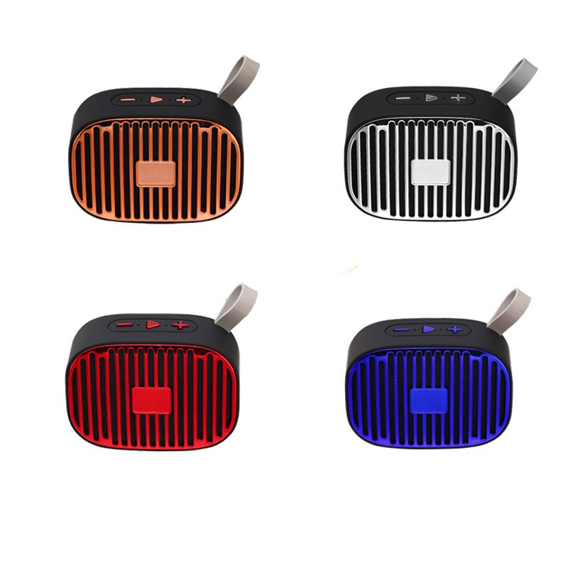 外贸新款电镀蓝牙音箱 便携插卡户外手机迷你手提蓝牙音响低音炮