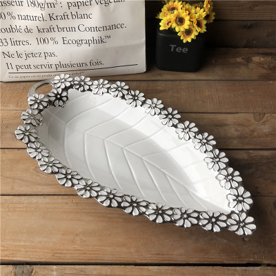 Wholesale silver-plated ceramic leaf plates, special fish-shaped deep plates, home living room, dining room and private room decoration and tableware Specification image