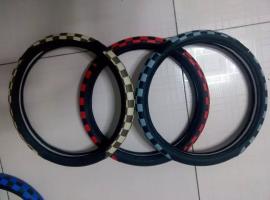 Car leather carbon - grain steering wheel cover four seasons universal round hand stitch cover anti-skid supplies. thumbnail