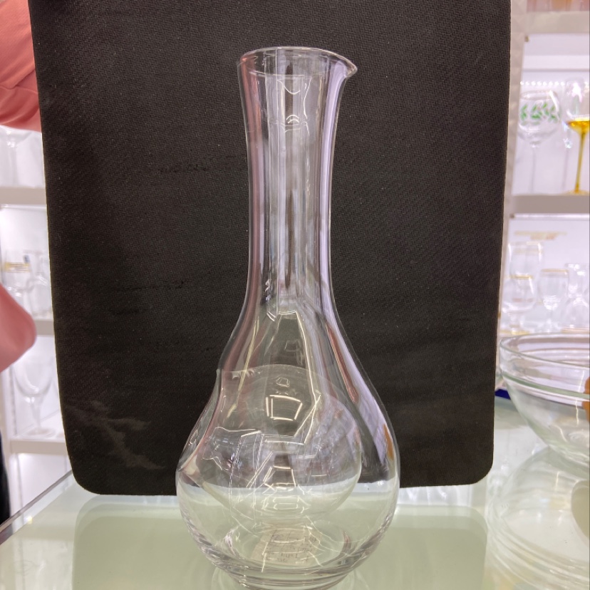 长颈透明造型杯口瓶玻璃器皿大气美观简约现代风格